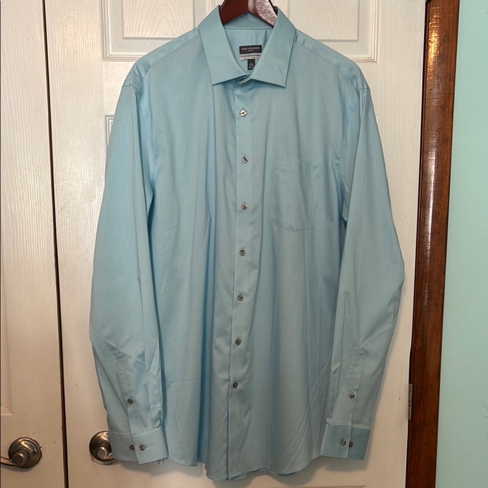 Nordstrom Blue Dress Shirt with Subtle Pattern